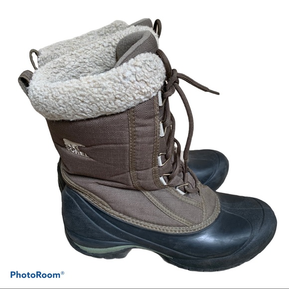 olive green winter boots